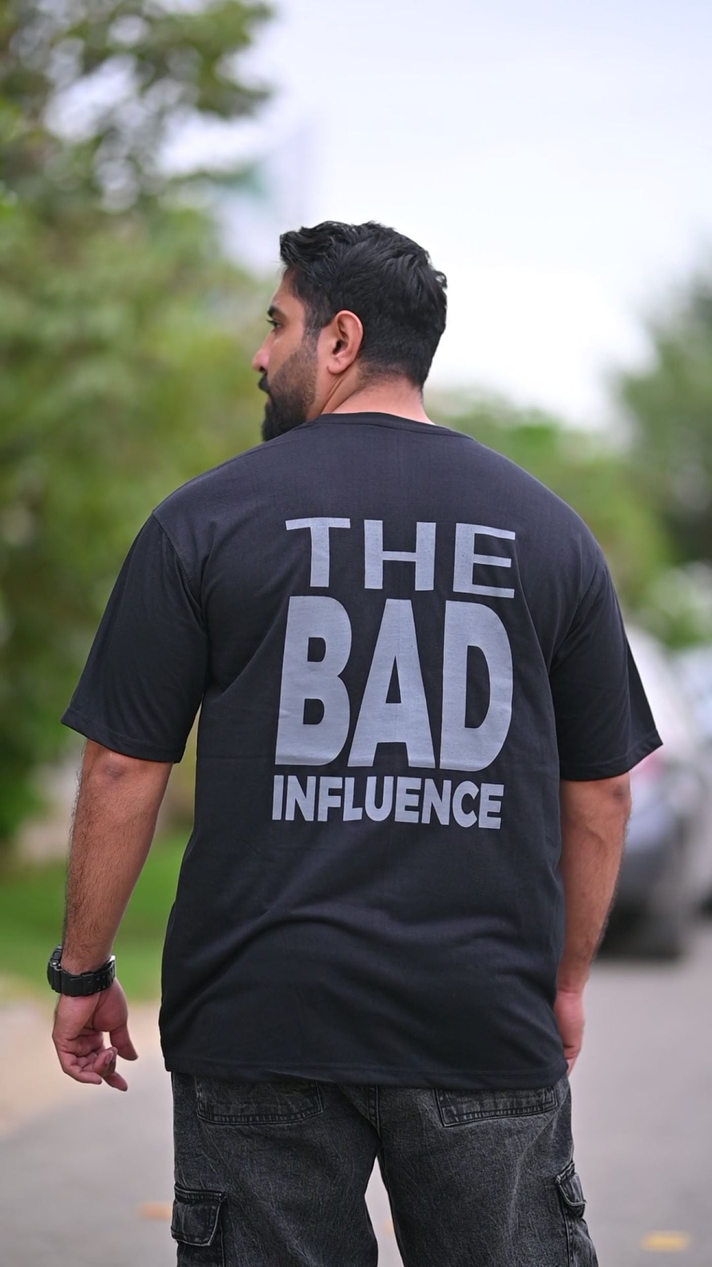 THE BAD INFLUENCE Oversized T-Shirt