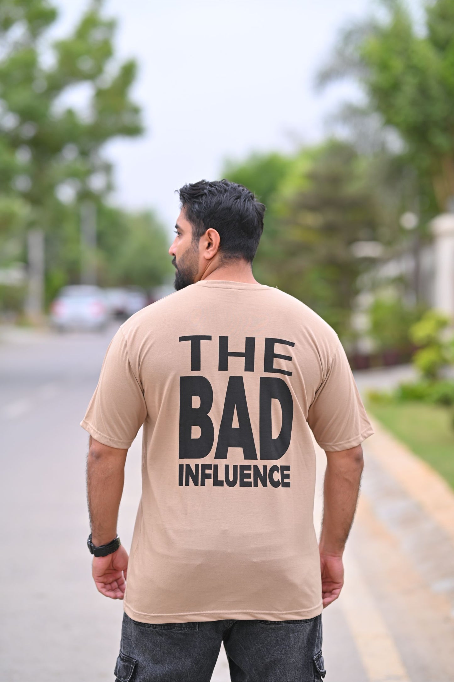 THE BAD INFLUENCE Oversized T-Shirt