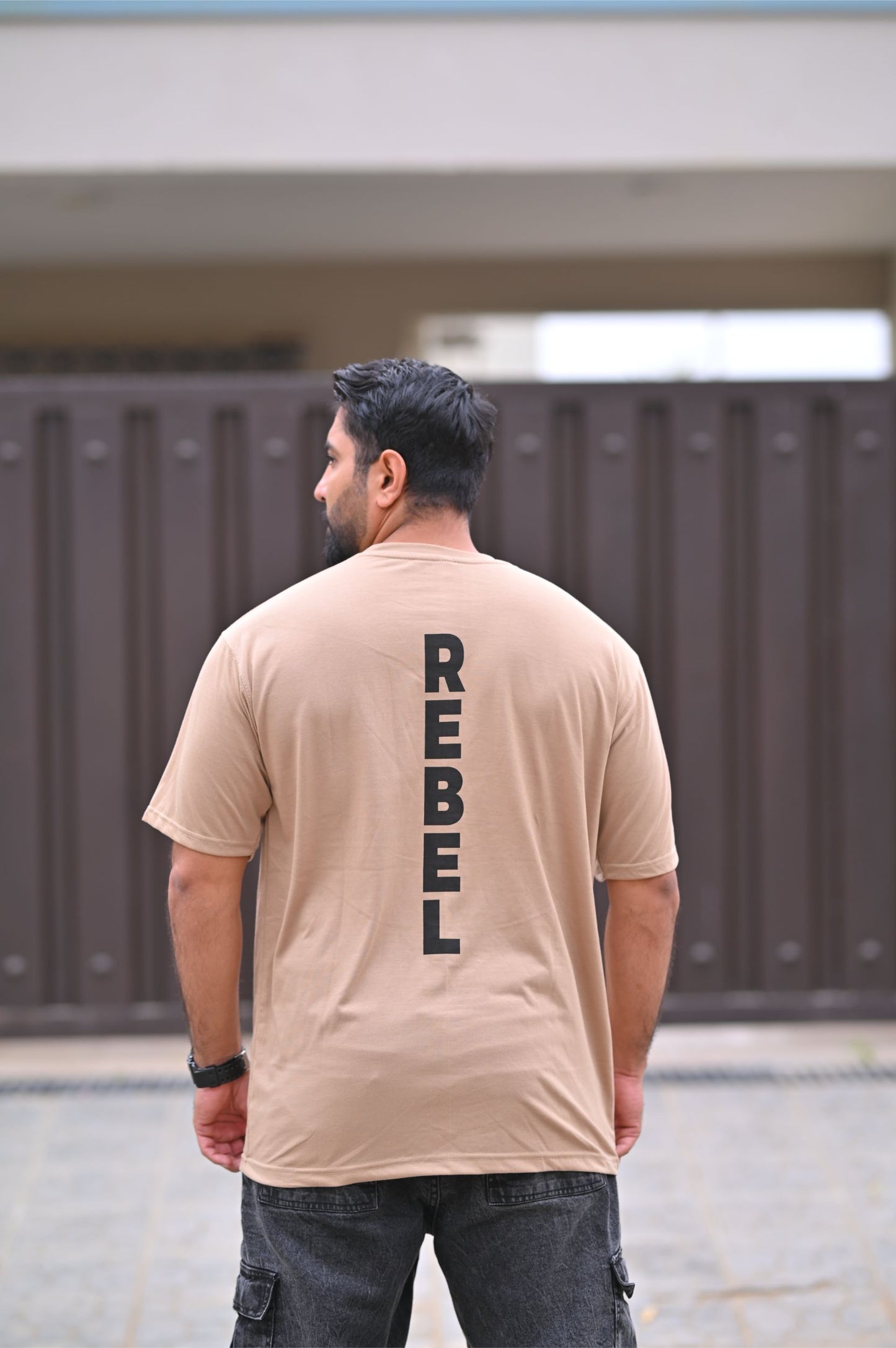 REBEL Oversized T-Shirt