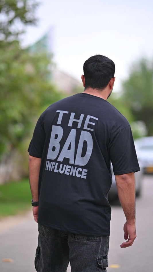 THE BAD INFLUENCE Oversized T-Shirt